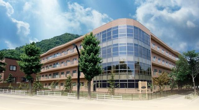 介護付有料老人ホーム　ヴィラフローラ南円山